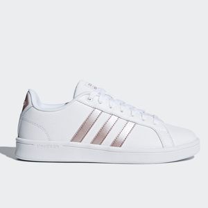 NWOT Adidas Cloudfoam Sneakers